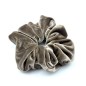 Gros chouchou velours 13cm - beige Gros chouchou velours 13cm - beige