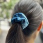 Lot de 2 chouchous velours 8cm - bleu denim Lot de 2 chouchous velours 8cm - bleu denim