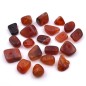 20 perles polygonales en quartz - rouge 20 perles polygonales en quartz - rouge