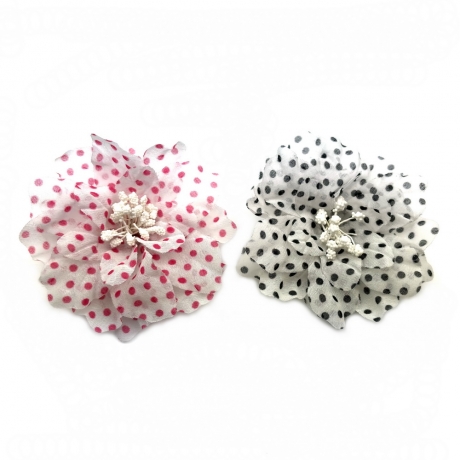 Broche clip fleur petit pois 9cm
