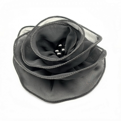 Broche clip voile fleur et perles 12cm