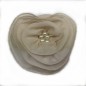 Broche clip voile fleur et perles 12cm Broche clip voile fleur et perles 12cm