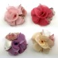Broche clip fleur satin et voile 8.5cm