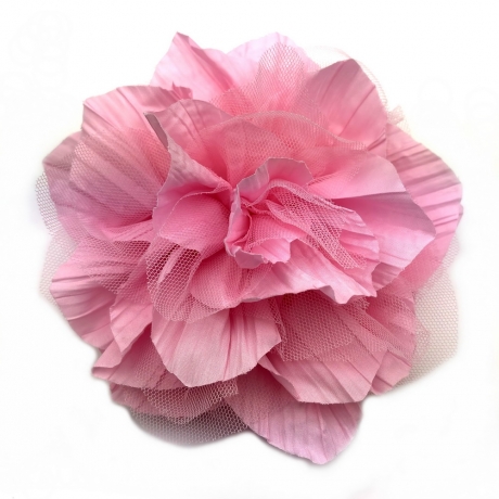 Broche clip fleur en satin plissé et voile 14cm