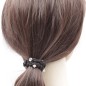 Elastique cheveux ou bracelet gris avec clous en cône argenté Elastique cheveux ou bracelet gris avec clous en cône argenté