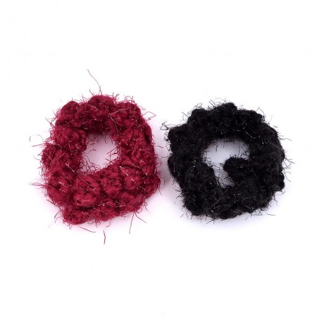 2 chouchous élastiques cheveux tissu crocheté brillant noir et rouge