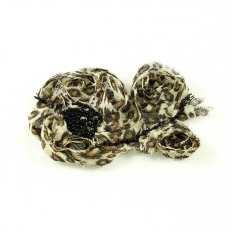 Fleur en tissu synthétique marron imprimé léopard et perles 10cmx6cm.