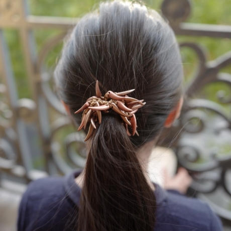 Elastique cheveux ou bracelet perles pointues - marron