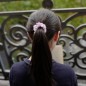 Elastique cheveux perles ovale transparente irisé - mauve
