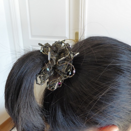 Elastique chouchou cheveux tissu perles brodées - noir