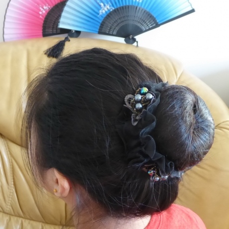 Elastique chouchou cheveux ou bracelet perle fleur - noir