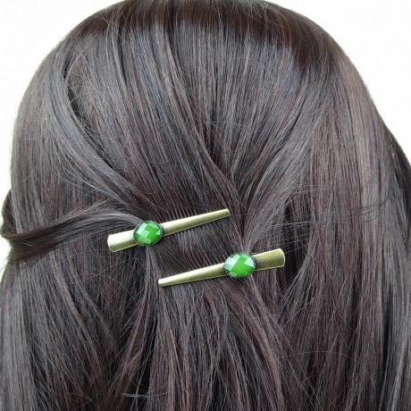 2 pinces cheveux crocodile avec perle à facettes style antique 4.5cm vert