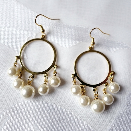 Boucle d'oreille pendante breloques perle - doré