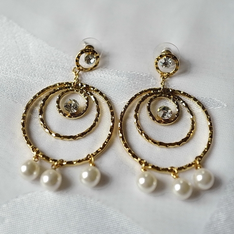 Grande boucle d'oreille pendante breloques perle - doré