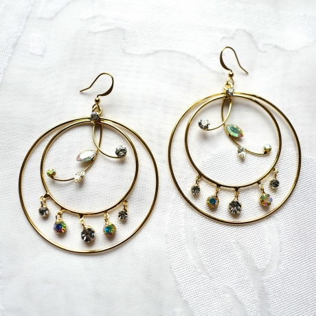 Grande boucle d'oreille pendante pampilles strass - doré