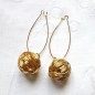 Boucle d'oreille pendante boule - doré