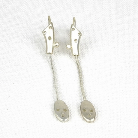 Boucle d'oreille pendante - argenté mat