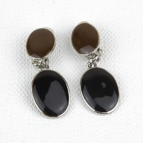 Boucle d'oreille clip pendante ovale émail - marron