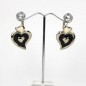 Boucle d'oreille pendante coeur émail - noir blanc Boucle d'oreille pendante coeur émail - noir blanc