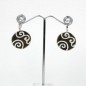 Boucle d'oreille pendante ronde émail - noir Boucle d'oreille pendante ronde émail - noir