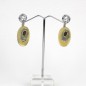 Boucle d'oreille pendante ovale émail et paillette - jaune Boucle d'oreille pendante ovale émail et paillette - jaune