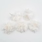 Lot de 5 petites fleurs en tissu satin - blanc cassé
