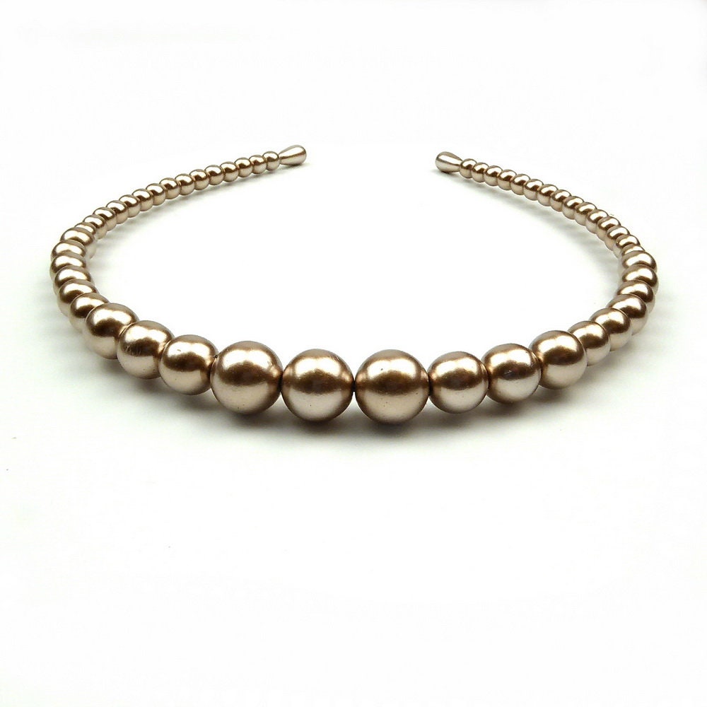 Serre tête couronne perles nacrées