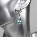 Boucle d'oreille pendante perle nacrée