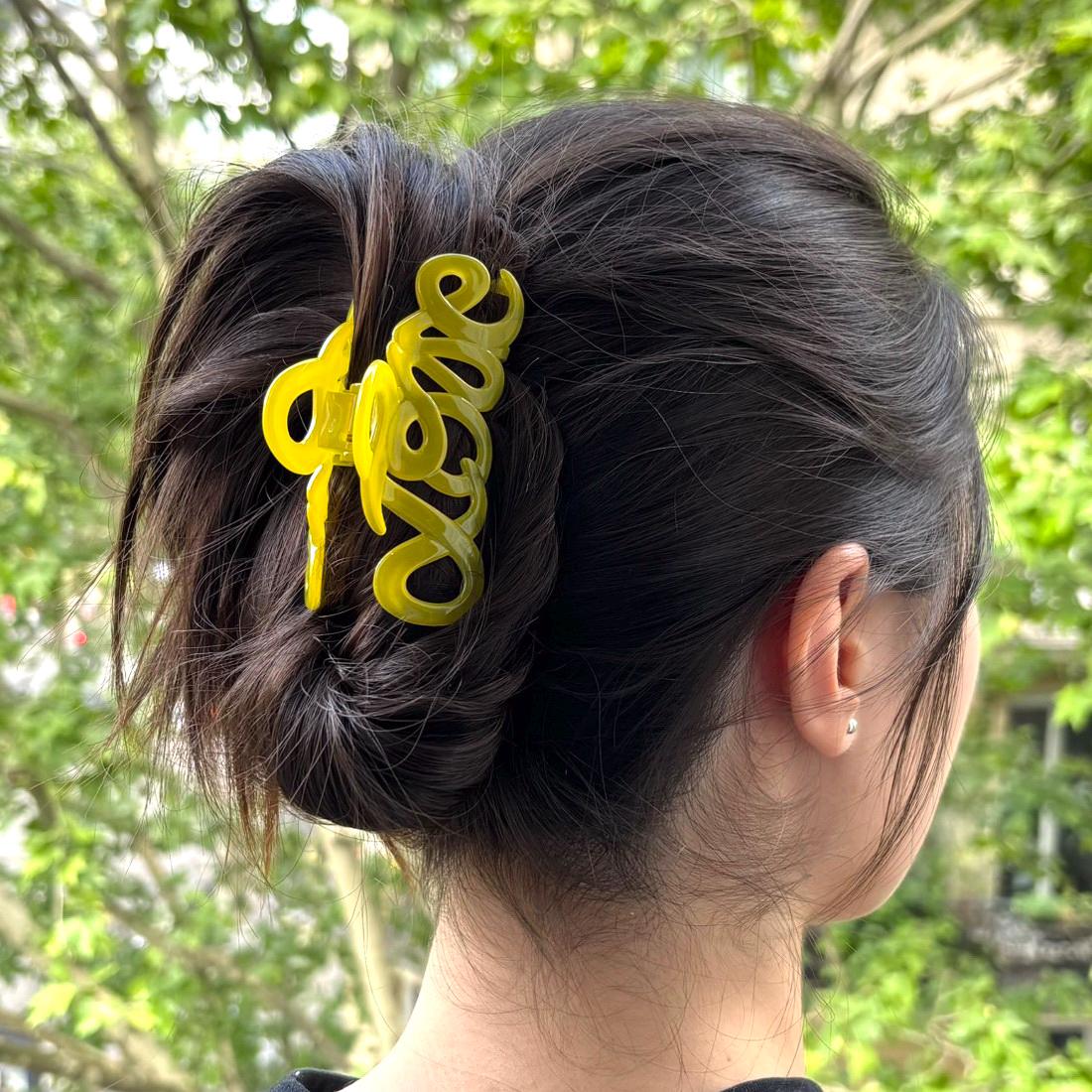 Pince à cheveux "Love" 8,5cm en acétate, élégante, Made in France