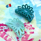 Pince à cheveux fleur en acétate de cellulose – Fait main, Made in France 8 cm, Bleu, Vert eau