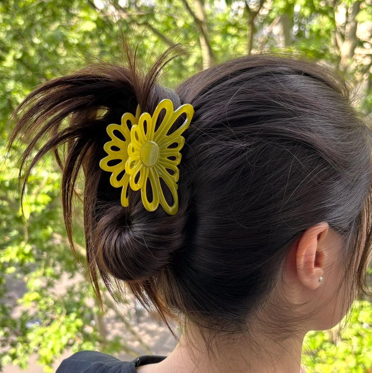 Pince à cheveux fleur acétate Jaune – Fait main, Fabrication française 8 cm