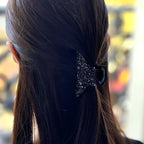 Pince cheveux crabe fantaisie ornée de paillettes scintillantes