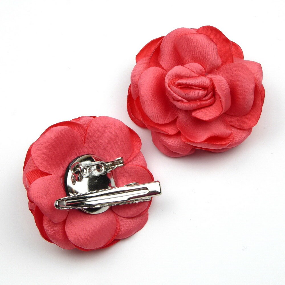 Lot de 2 broches fleur / pinces fleur satin