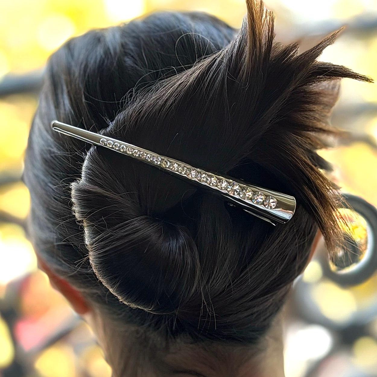 Grande pince à cheveux concorde à ligne de strass dégradés – 13 cm argenté