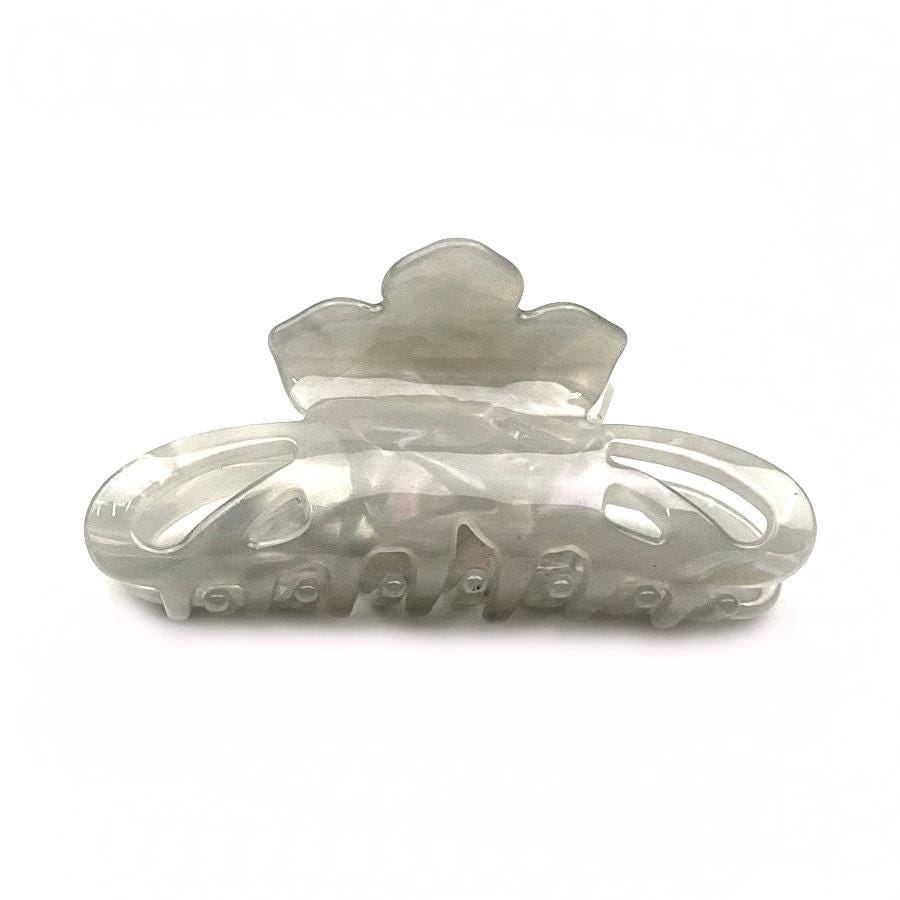 Pince crabe acétate nacrée – Fait main 8 cm | blanc opal
