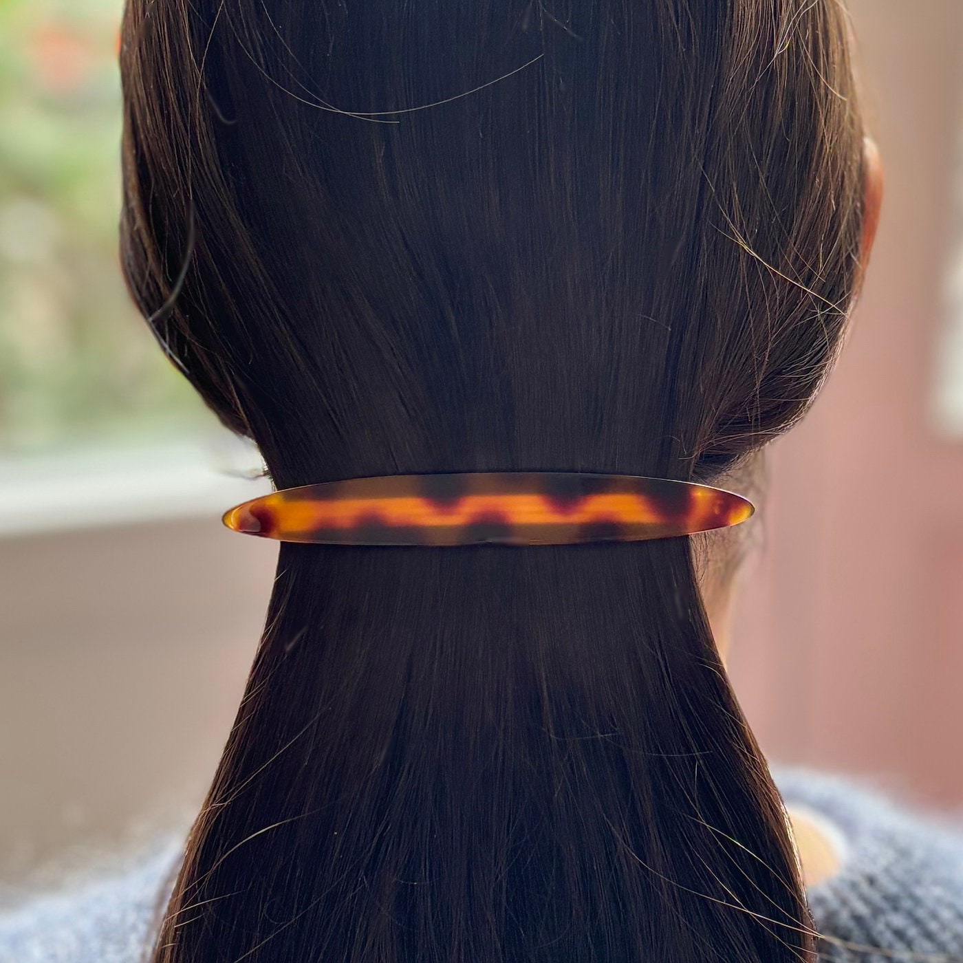 Barrette cheveux ovale 11cm en acétate fait main demi-blond