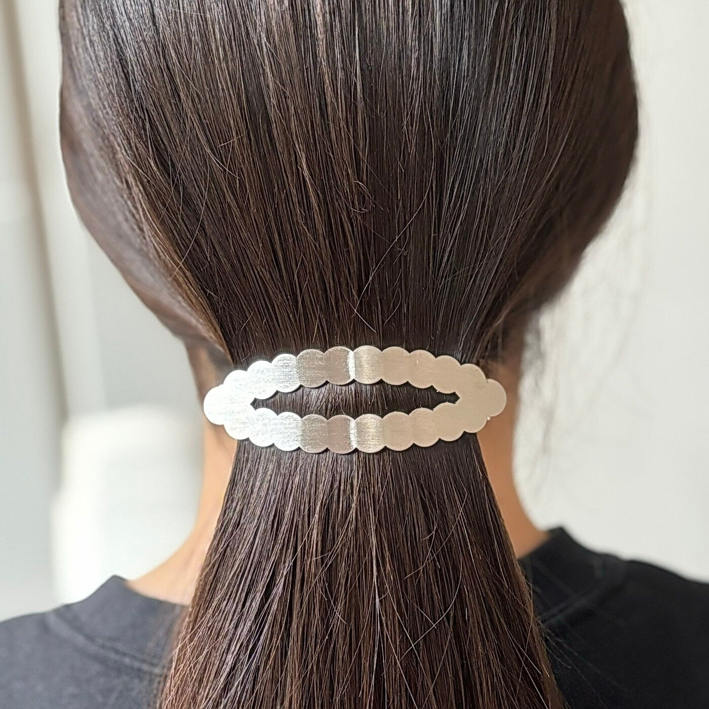 Barrette cheveux ovale métal brossé argent
