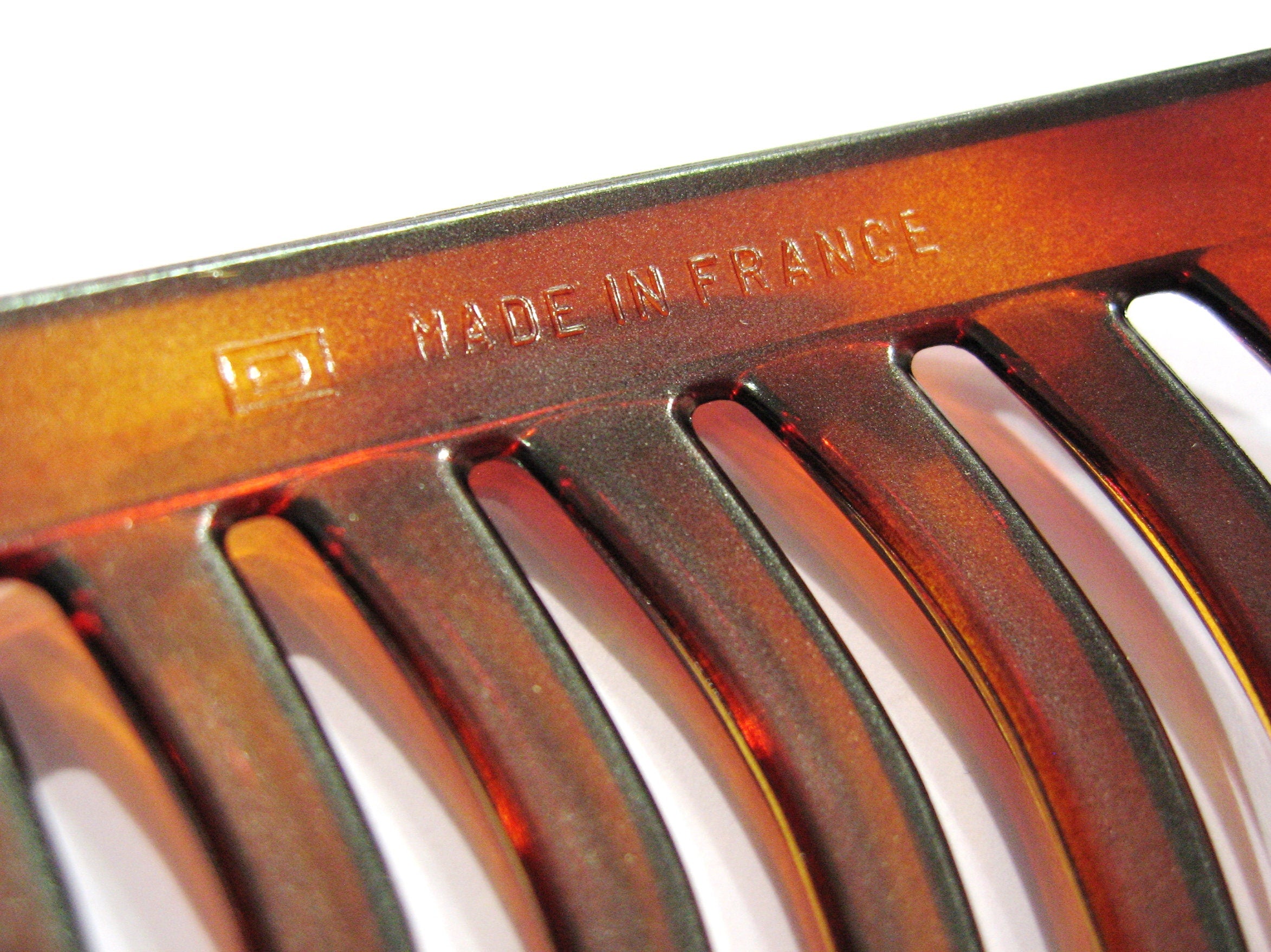 Peignes Grandes Dents Ondulées Celluloid Demi-blond Made in France