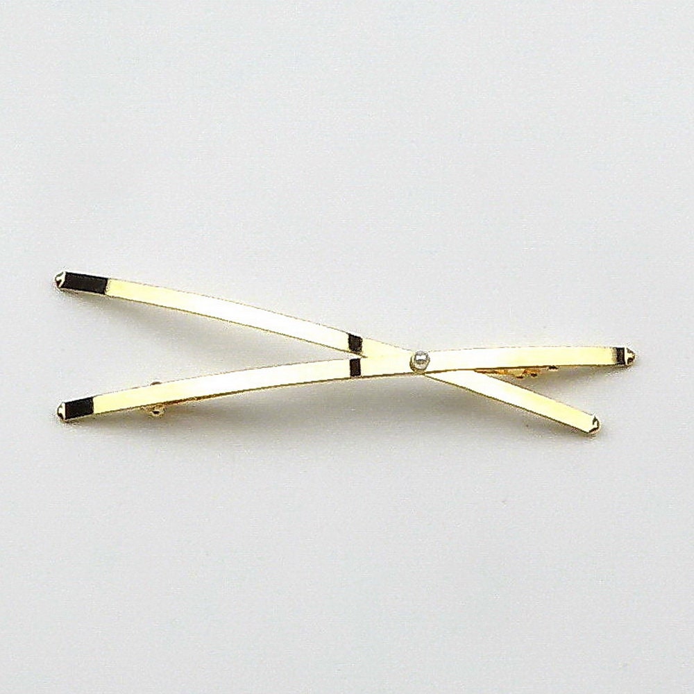 Barrette cheveux longue forme croix