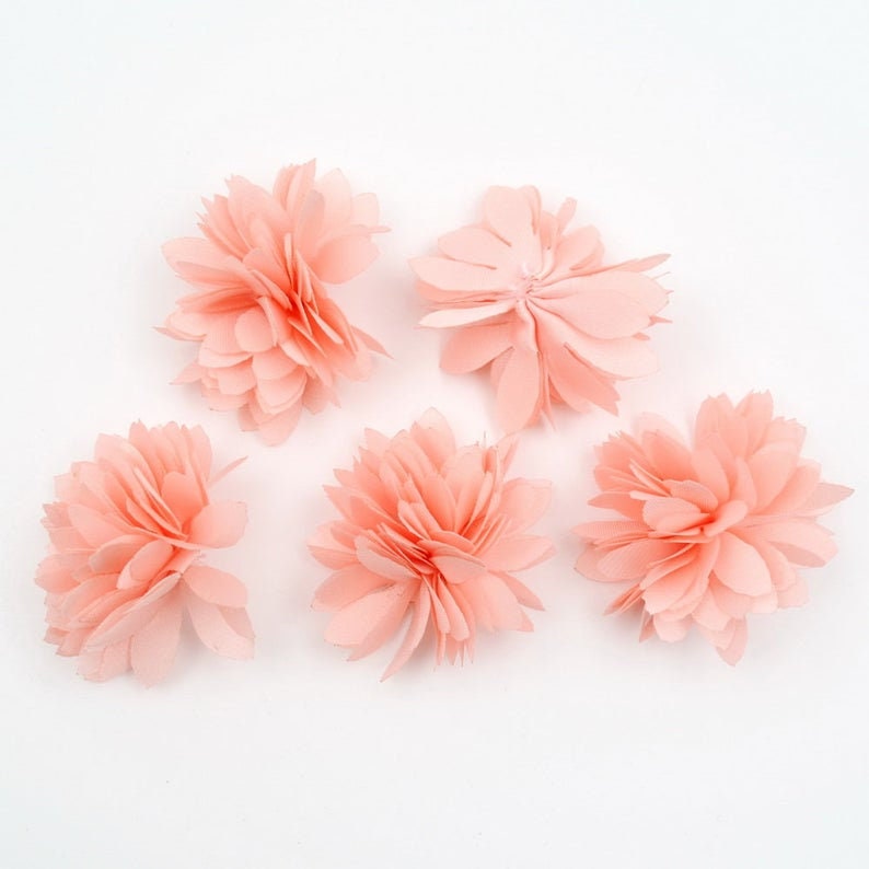 Lot de 5 petites fleurs en tissu satiné