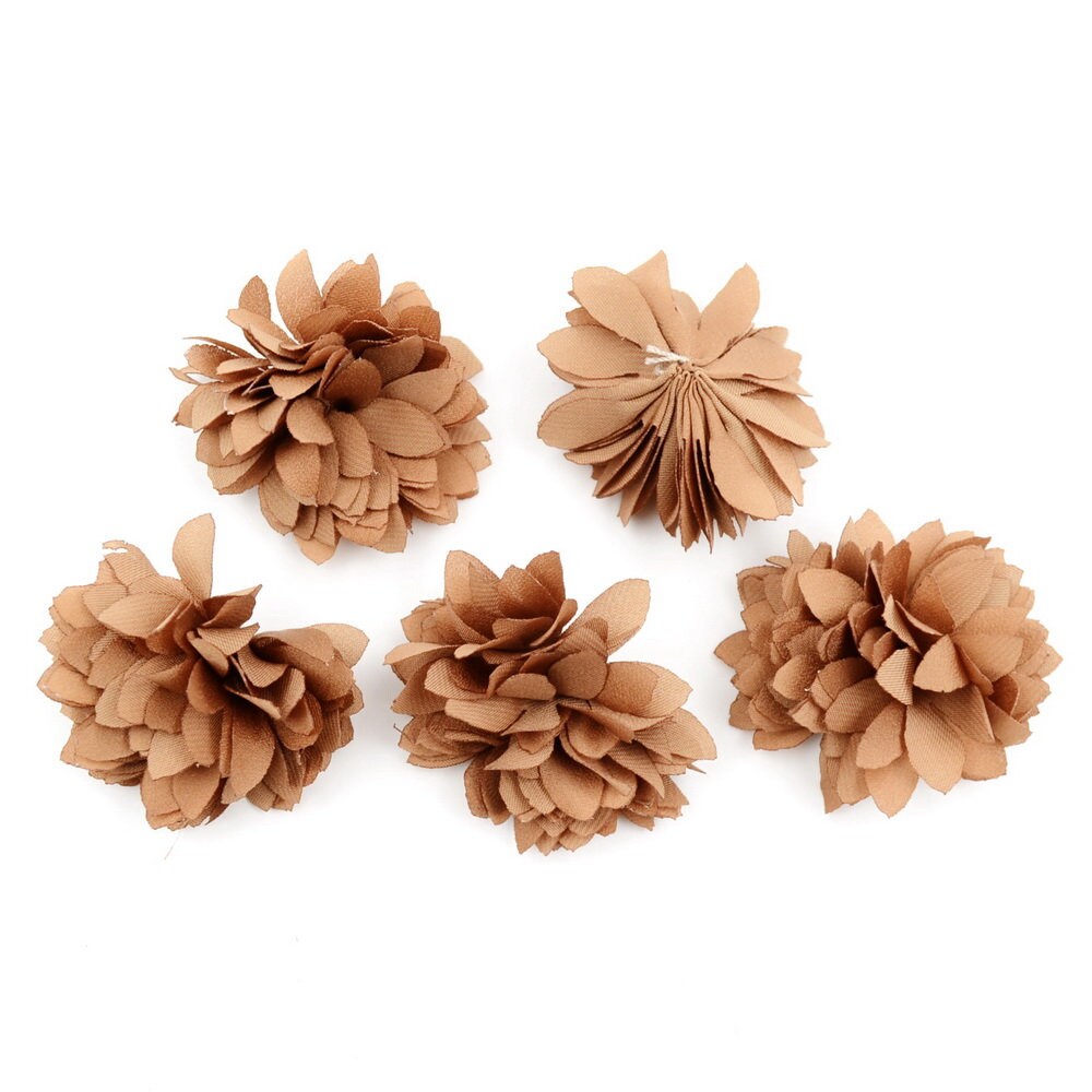 Lot de 5 petites fleurs satin camel