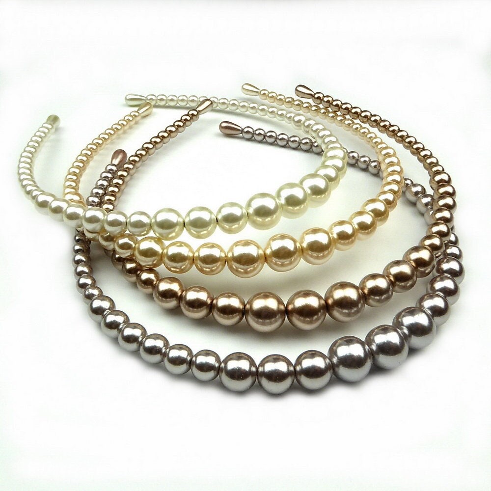 Serre tête couronne perles nacrées