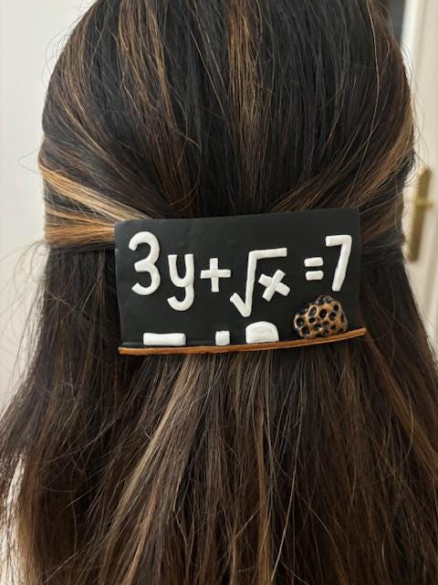 Barrette cheveux originale "tableau d'école" en pâte polymère, Fabrication Française