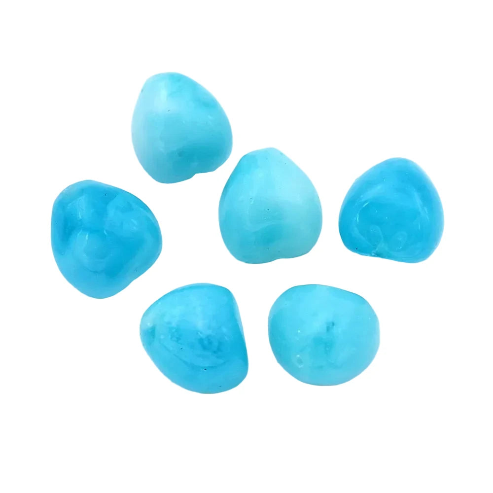 Lot de 10 perles forme coeur en acrylique.